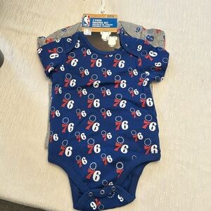 NWT NBA Philadelphia 76ers - 2 Piece Creeper Set